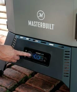 Masterbuilt Smokers 40-inch Digital Charcoal Smoker
