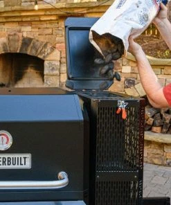 Masterbuilt Gravity Series® 800 Digital Charcoal Griddle + Grill + Smoker Grills