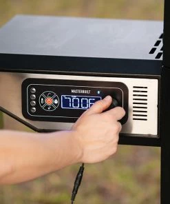 Masterbuilt Gravity Series® 560 + Bulk Lump Charcoal Bundle Grills